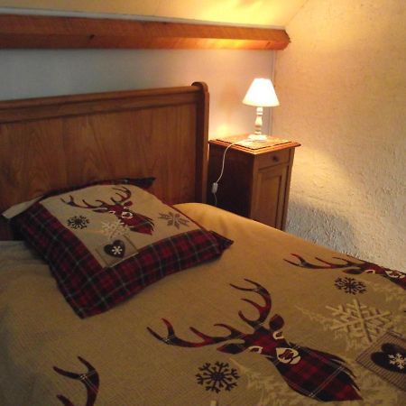 Chambres Du Gres Rouge De Beauval Exterior photo